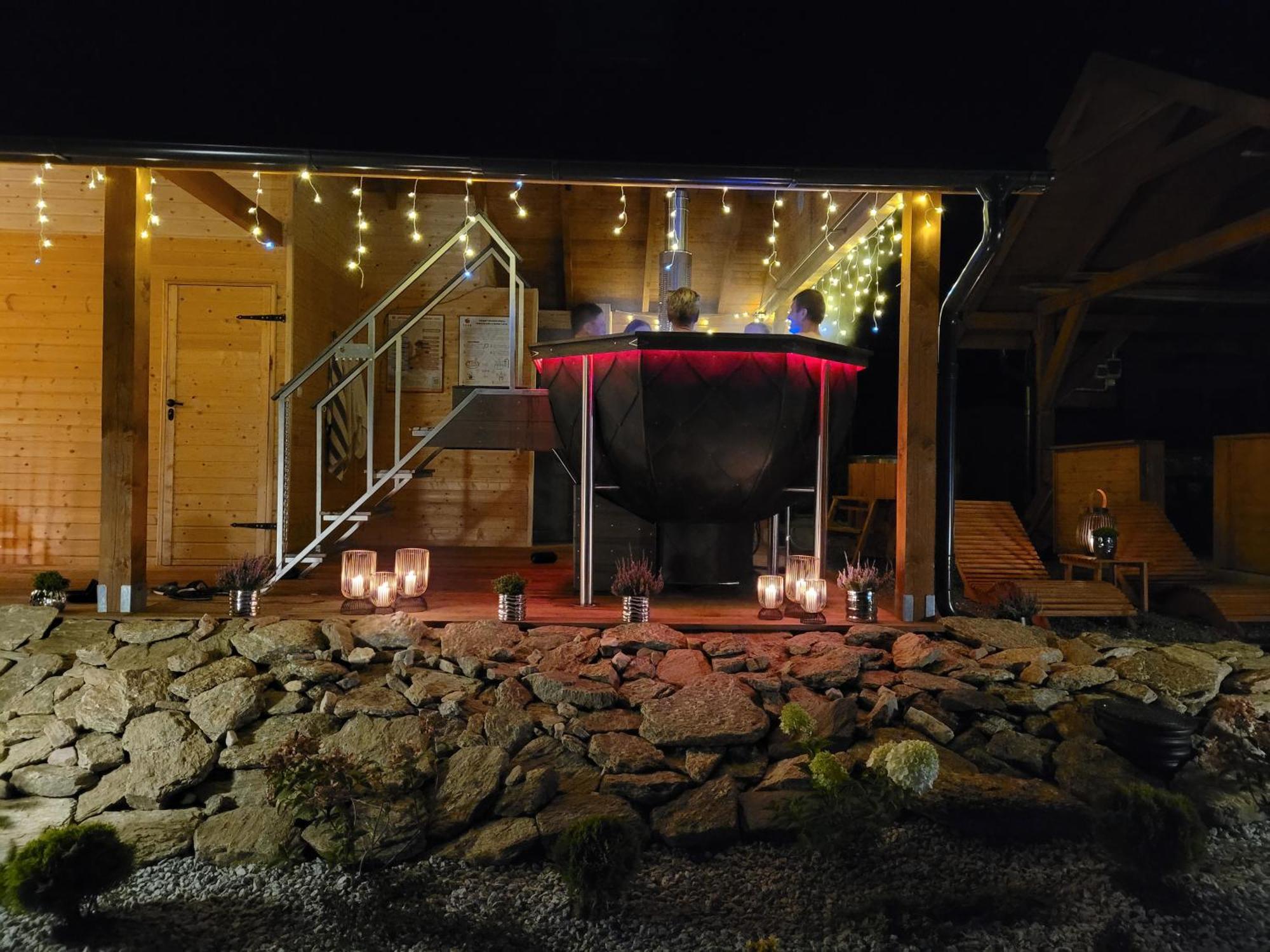 Osada Orlica Klimatyczne Domki Z Widokiem Na Gory I Termalnym Spa Sauna Jacuzzi 4 Km Od Zieleniec Ski Arena Lasowka Esterno foto